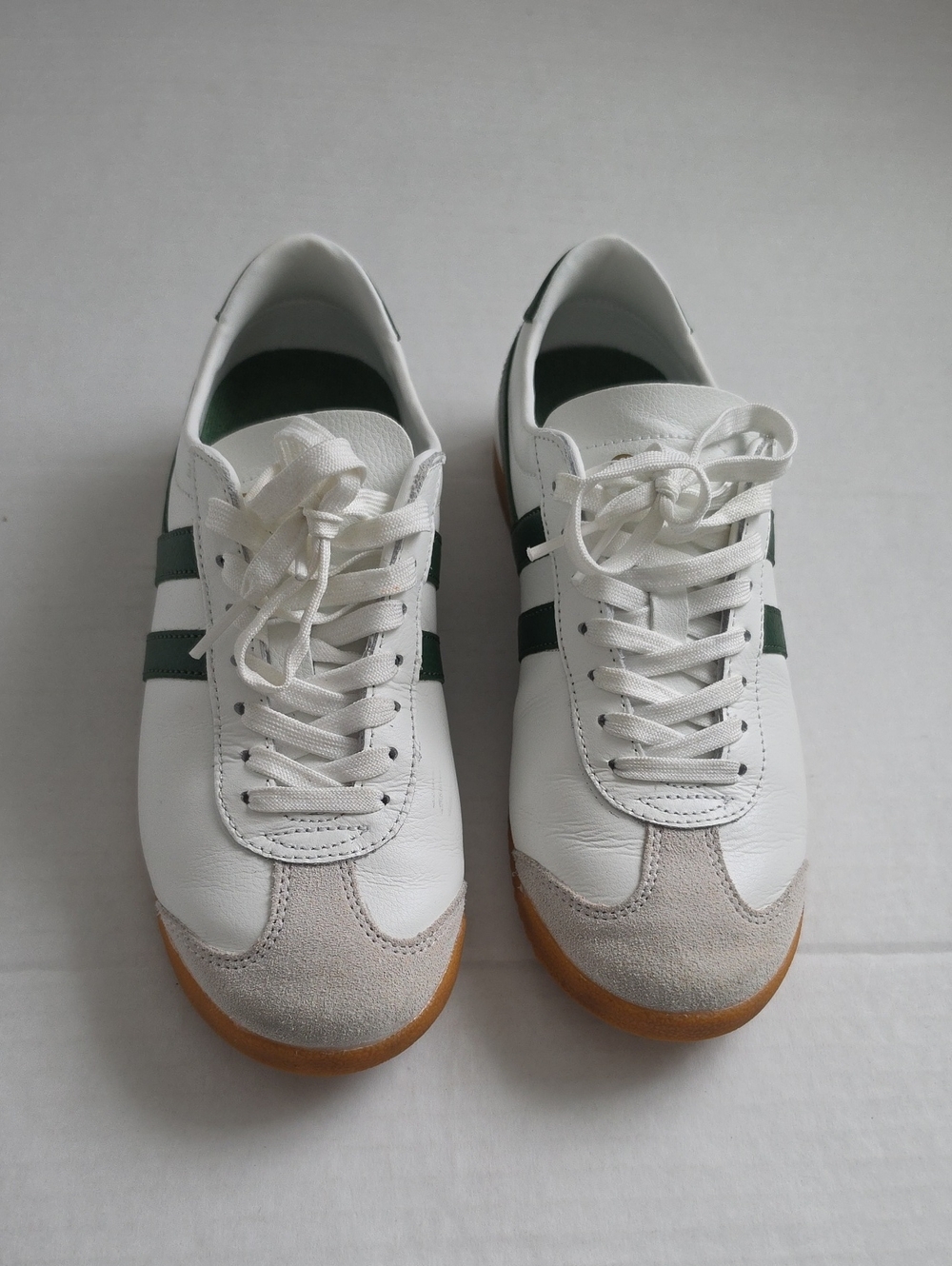 Gola Classic Women's Bullet Leather White & Green Sneakers 7.5